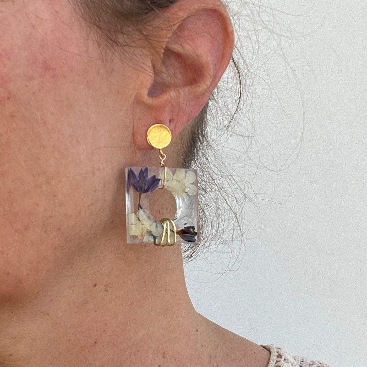 ◐ Boucles d’oreilles Éclipse - Dorées