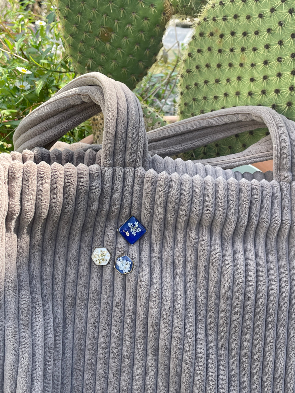 Pin’s botaniques Dorés – Collection Chroma