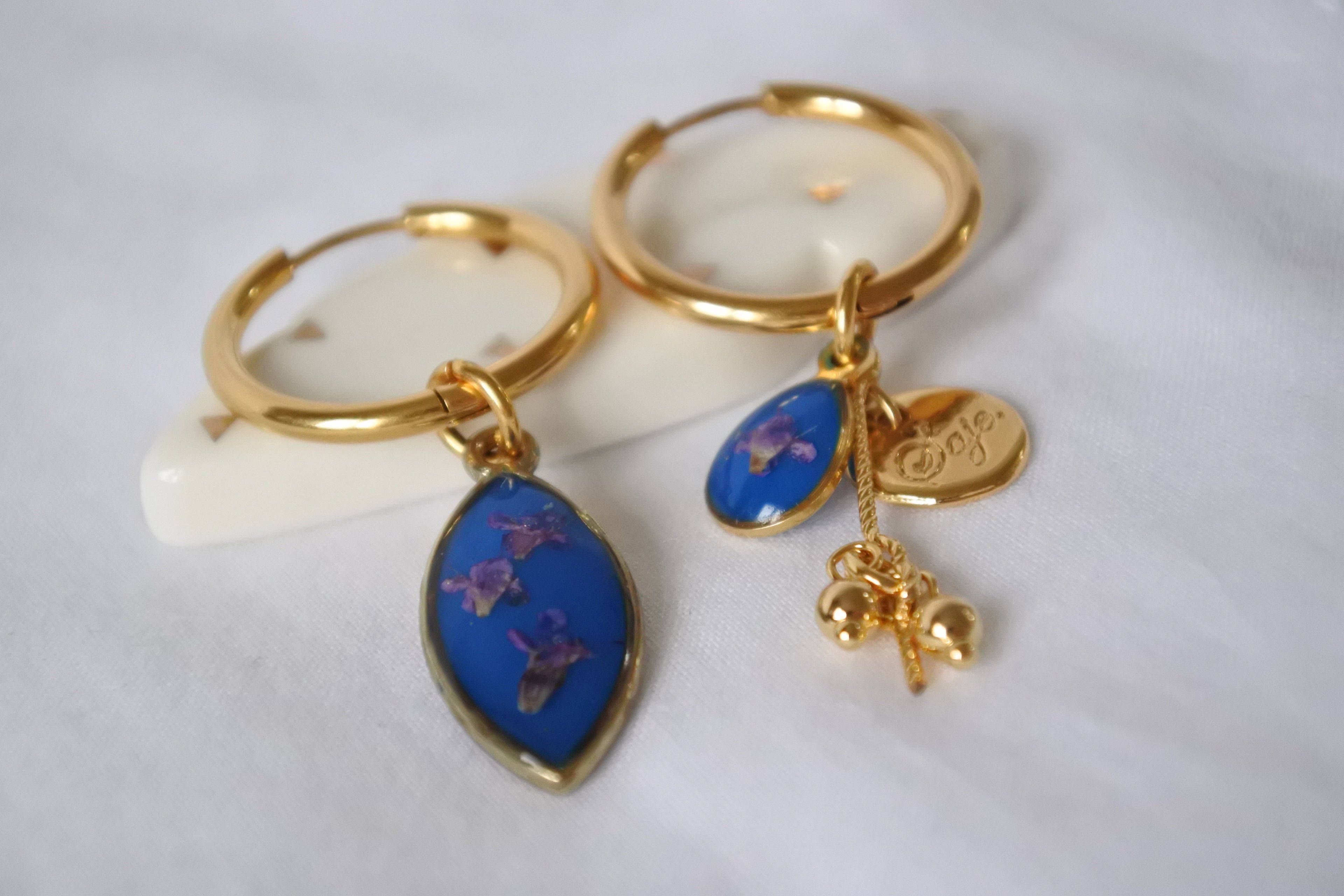 Créoles rondes asymétriques - Duo bleu