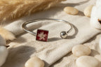 Bracelet jonc rubis - Fleur blanche