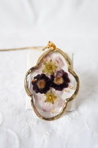 Collier pendentif feuille – Fleurs de primevères