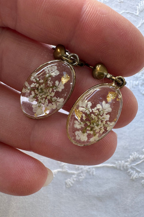 Boucles d'oreilles - Blanche (Carotte sauvage)