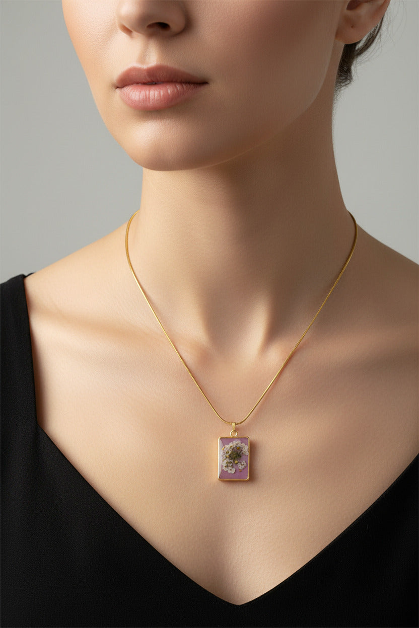 Collier pendentif rectangle – Alysse & Vieux rose