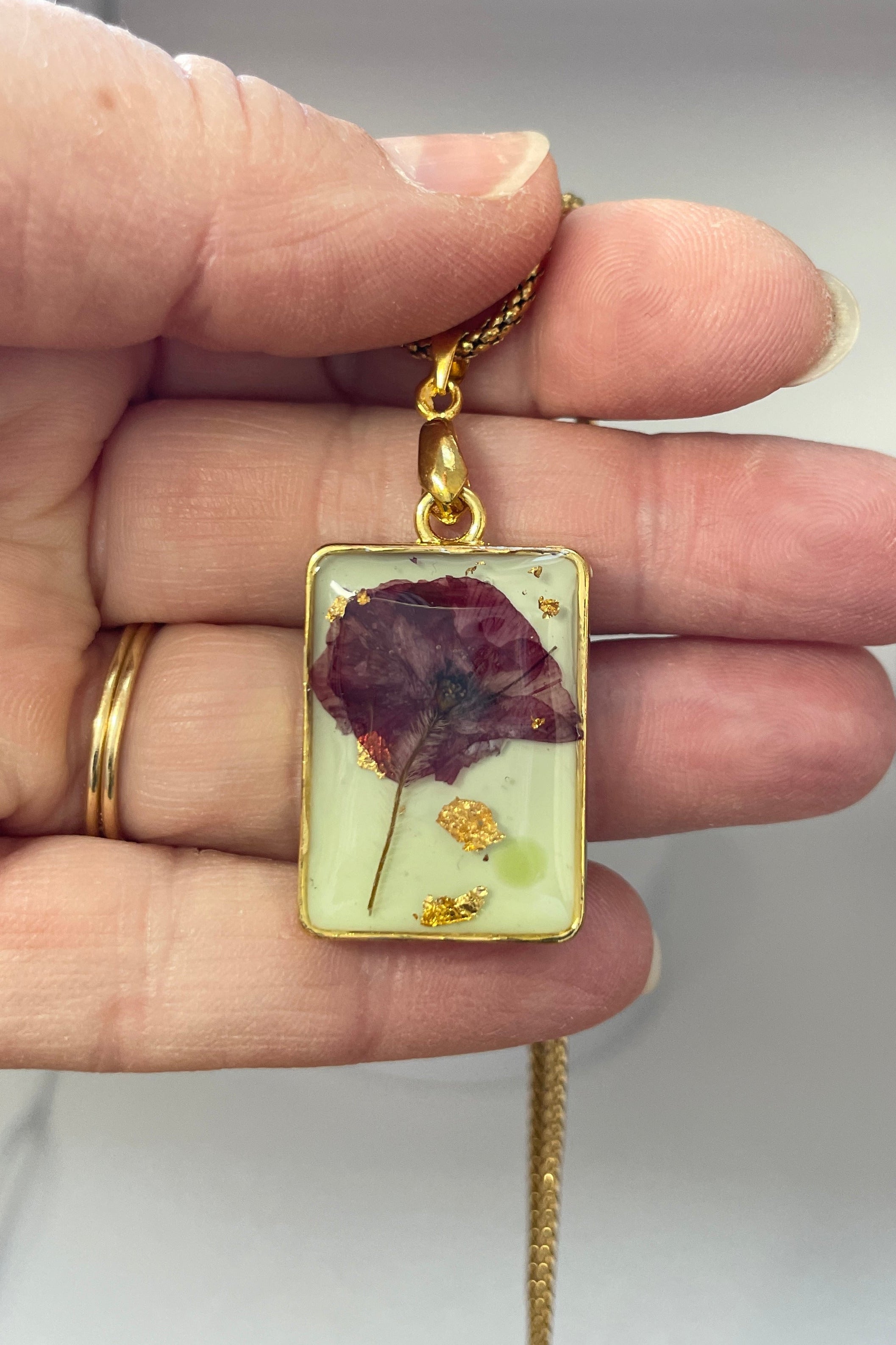 Collier pendentif rectangle – Coquelicot & Vert d'eau