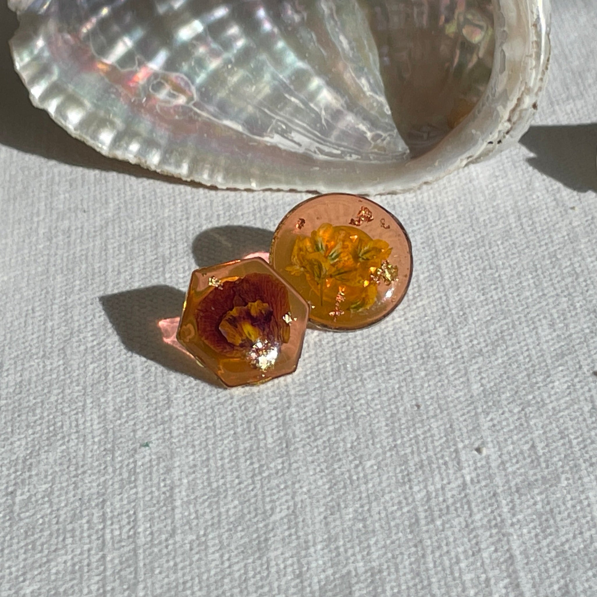 Pin’s botaniques Dorés – Collection Chroma