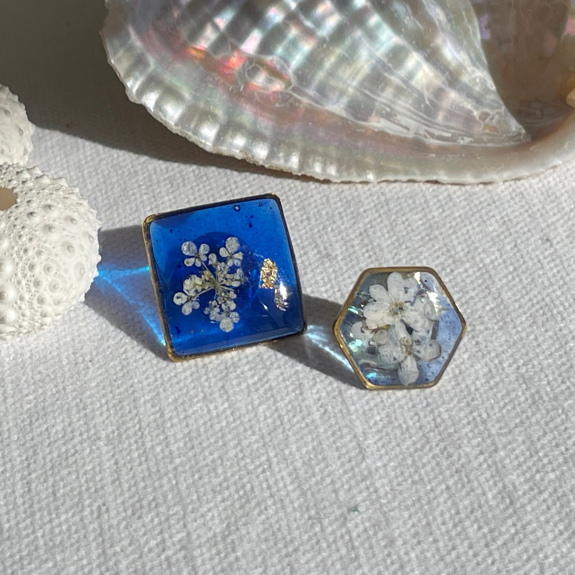 Pin’s botaniques Dorés – Collection Chroma