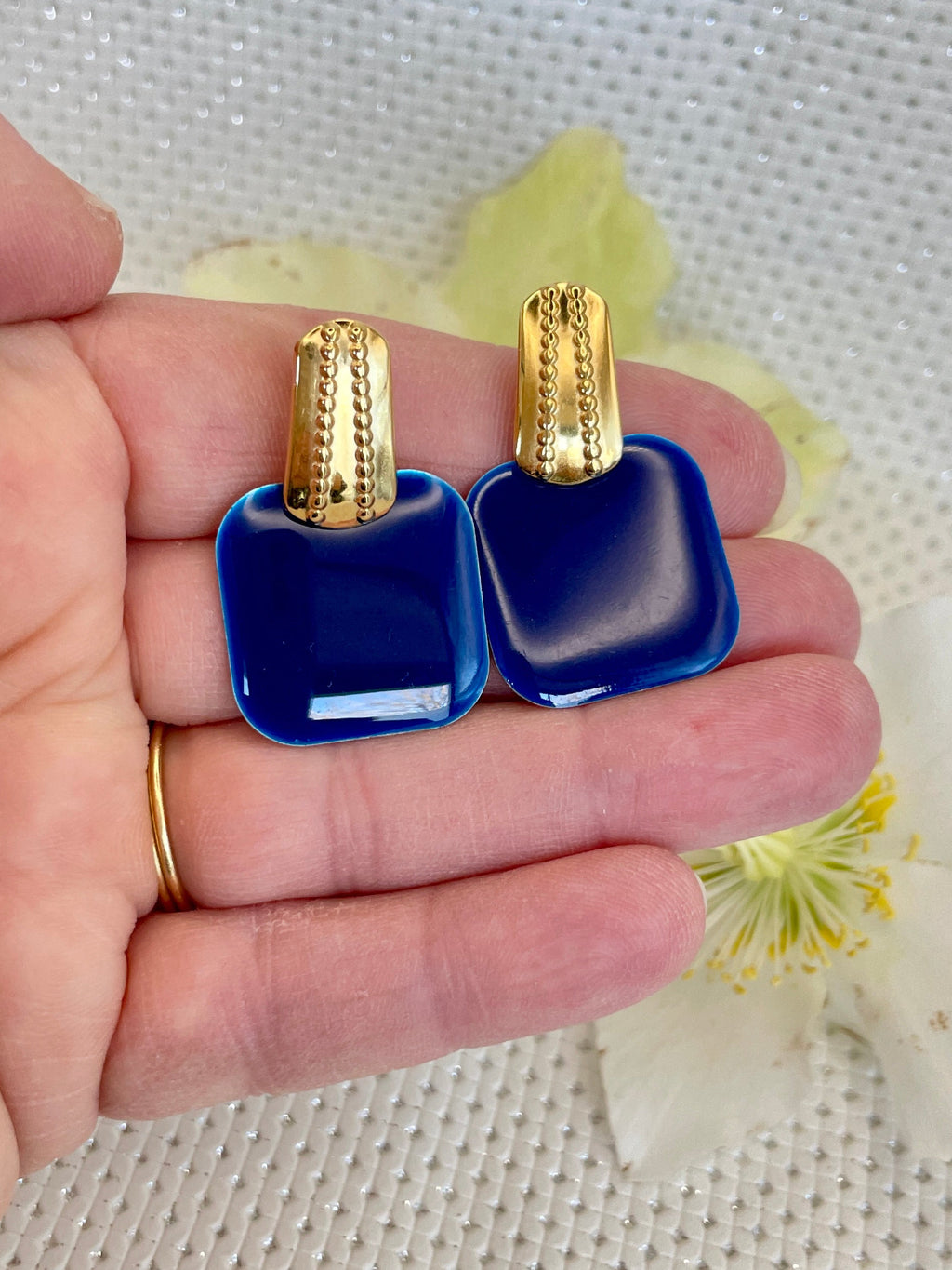 Clous design texturés Bleus & Dorés