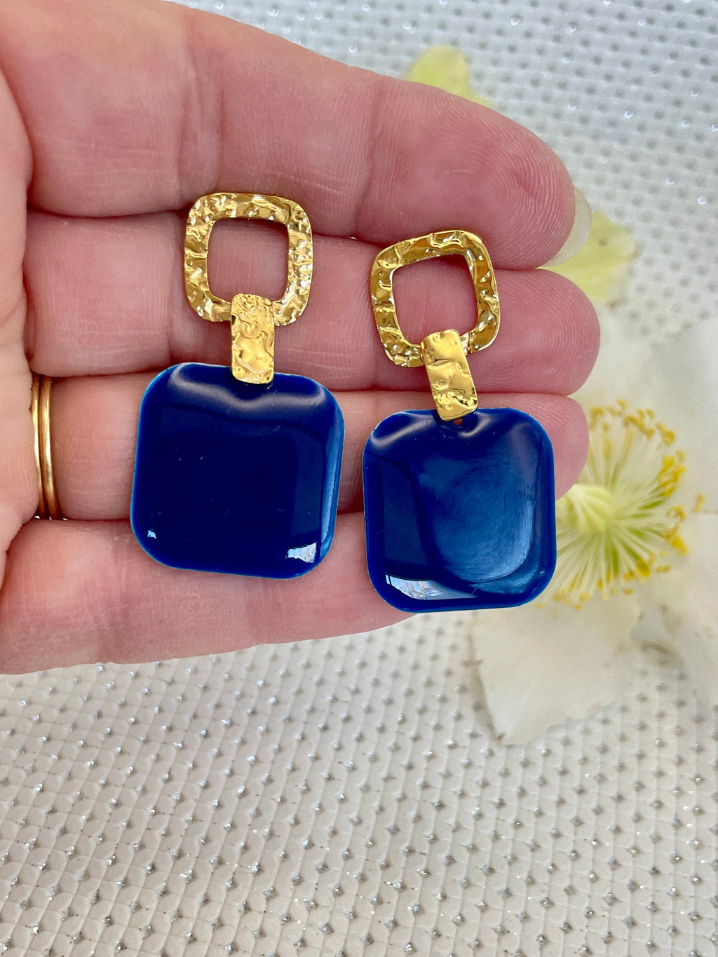 Clous géométriques martelés Bleus & Dorés