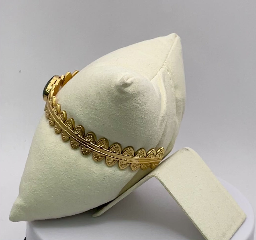 Bracelet jonc ethnique - Cabochon résine vert menthe