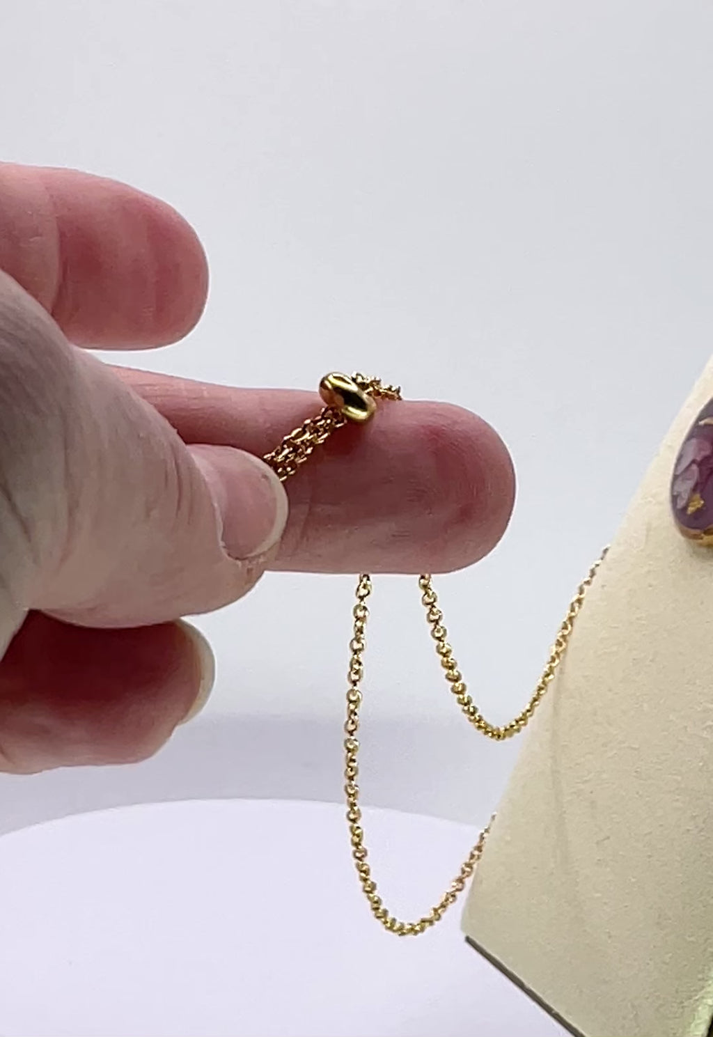 Collier pendentif rond – Verveine & Mauve